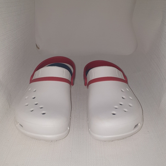 Crocs Men size 9 woman size 11 - Picture 7 of 8